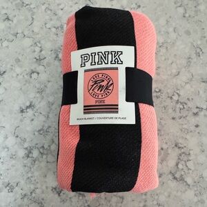 PINK Victoria's Secret Black and Pink Beach Blanket NWT